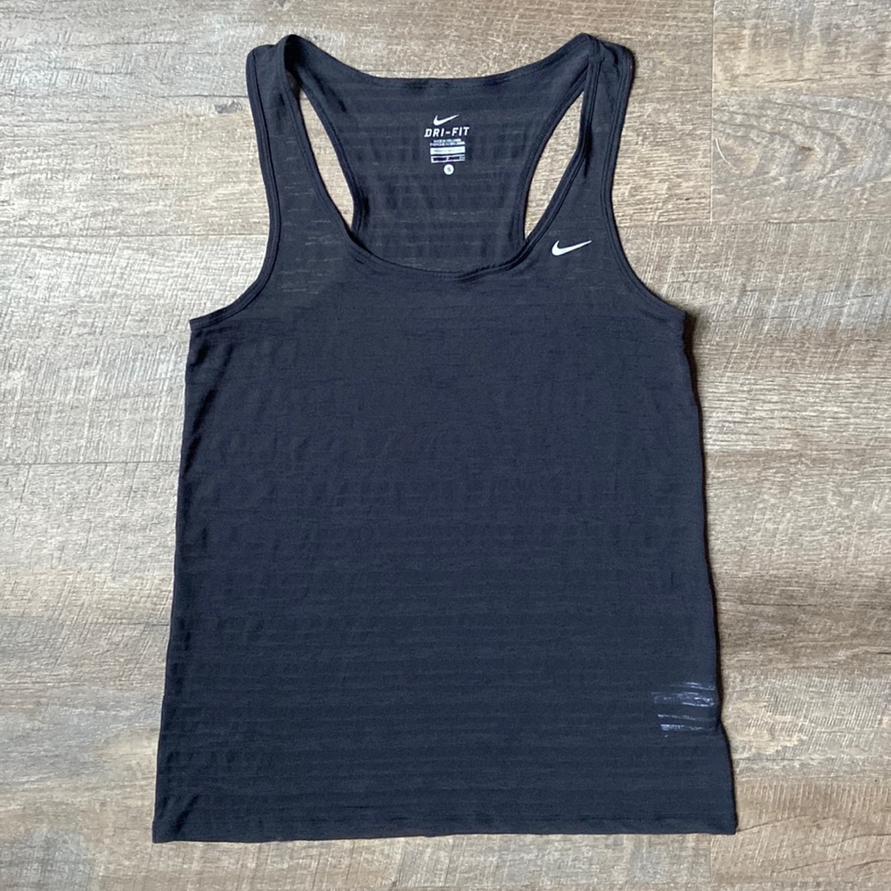 3/$30 | Nike Dri-Fit Sheer Workout Tank